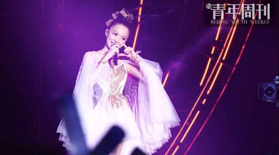 中国女人的美,全在他的笔下