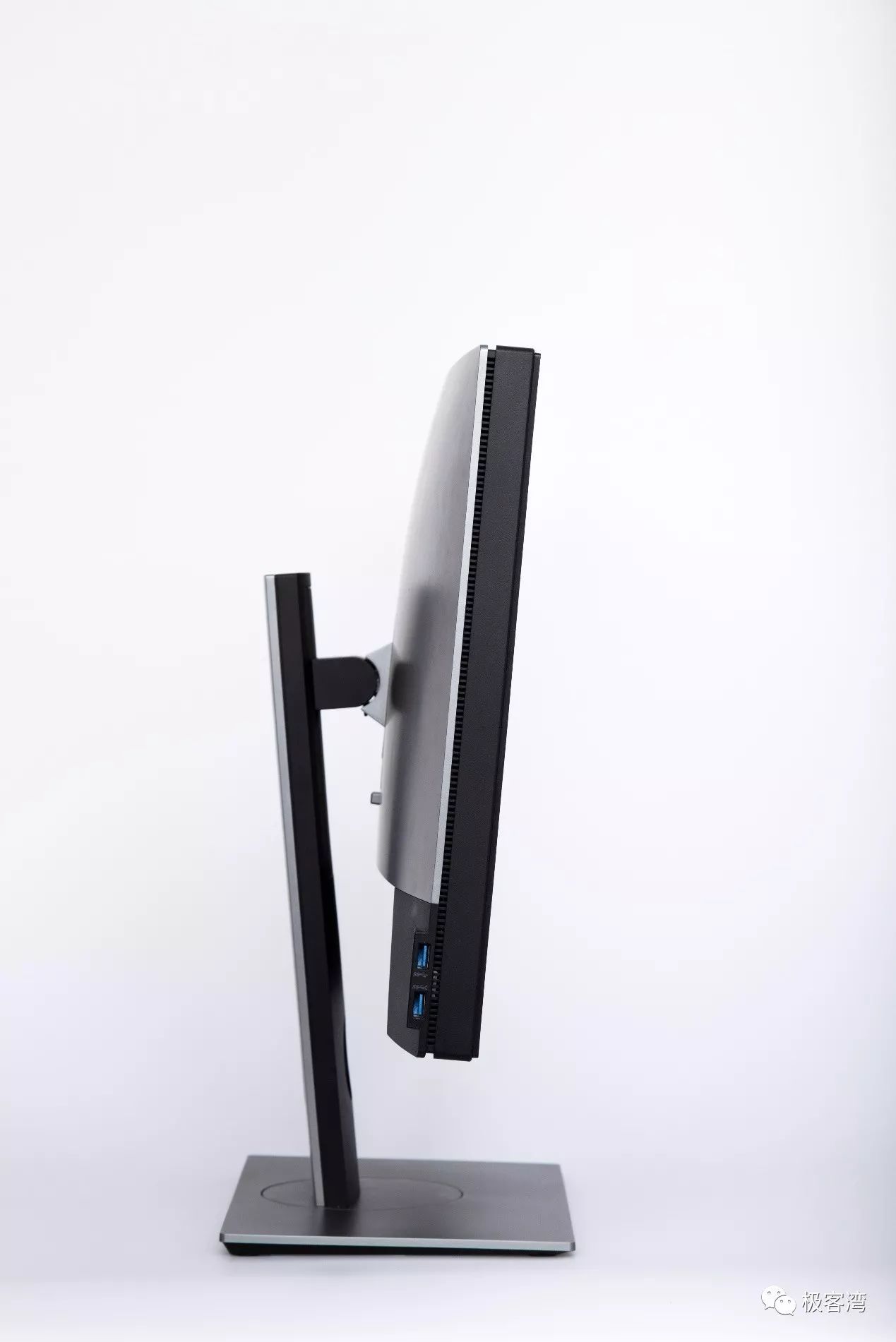 显示器显示戴尔up2718q,戴尔up2715h专业显示器