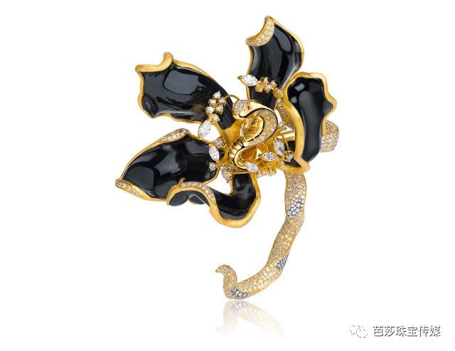 丝巾的100种新玩法,丝巾的各种新玩法