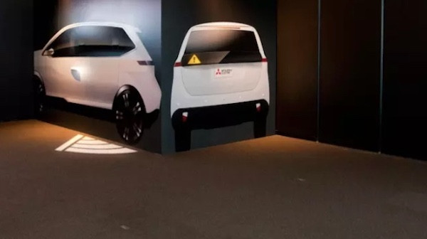 三菱翼神2.0自动车灯,三菱越野车灯