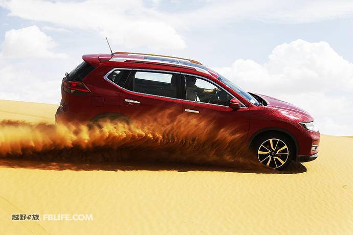 全新东风日产奇骏,日产新奇骏展示