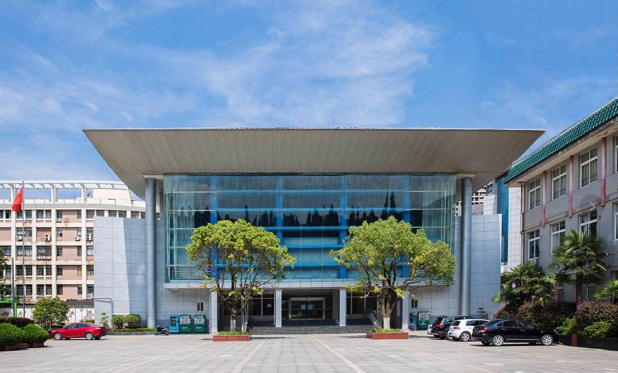 南京十二中考入清华,南京市十二中百年校庆同学录