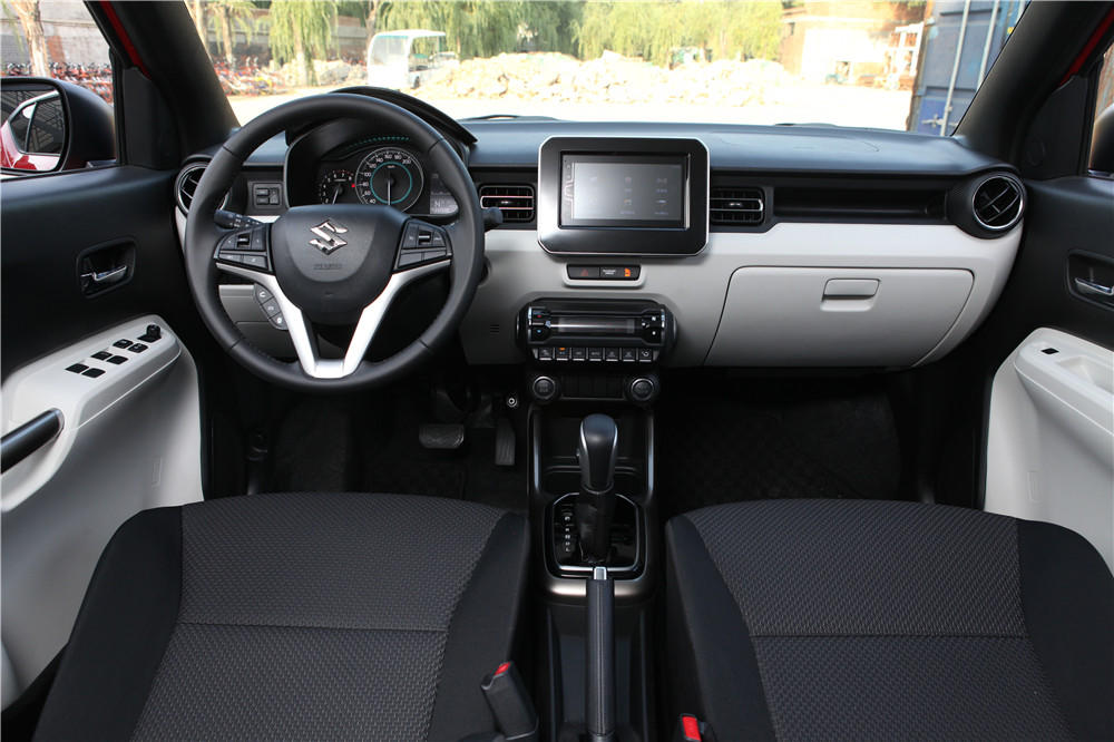 铃木英格尼斯其他车对比,进口铃木英格尼斯