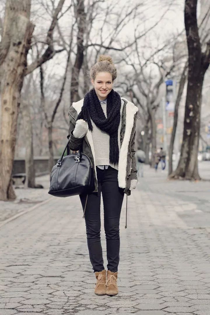 Madam问答室丨遮瑕膏、抗氧化精华、丝绒卫衣、粉饼、黄皮围巾搭配