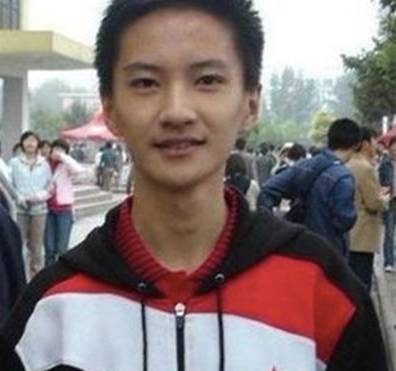 毁童年之“快乐星球”男主角竟然出轨又家暴！还好只爱看第一部！