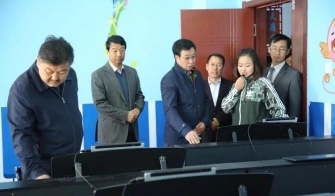 乌兰察布市2017年下半年学校管理流动现场会在丰镇市拉开帷幕