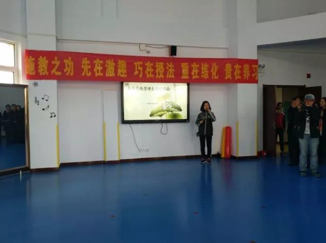 乌兰察布市2017年下半年学校管理流动现场会在丰镇市拉开帷幕