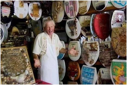 信了商家说的“钻戒每年能换新”，花了几万元买钻戒，结果……这里的套路深到你想不到｜武汉早班车