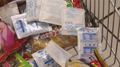 为什么生石灰干燥剂遇水容易爆,生石灰干燥剂遇水会爆炸吗