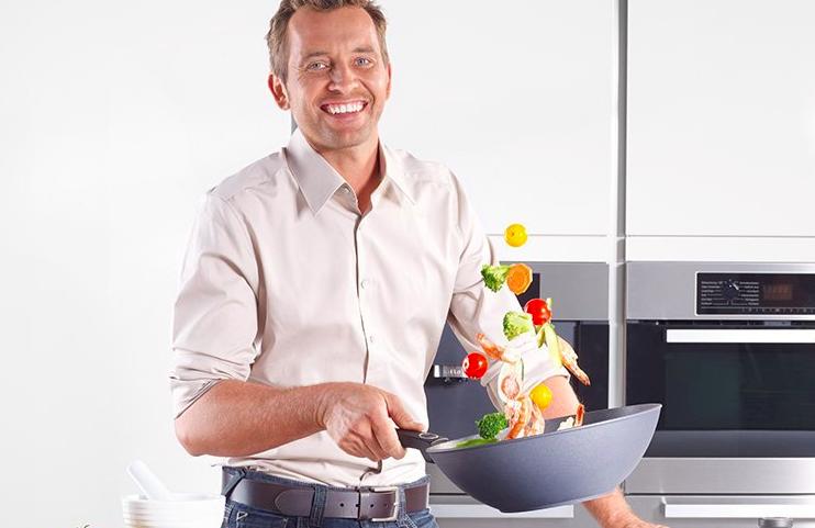 无锅不成家,这7口锅能暖心、能上镜,还能当传家宝|编辑之选第12期