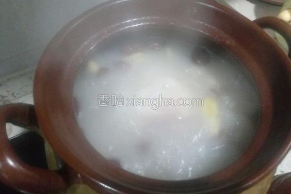 胡椒猪肚鸡汤放什么配料,胡椒猪肚鸡汤怎么煲才好喝