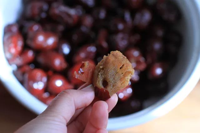 红枣的吃法你们还不知道吧,红枣怎么吃又硬又好吃