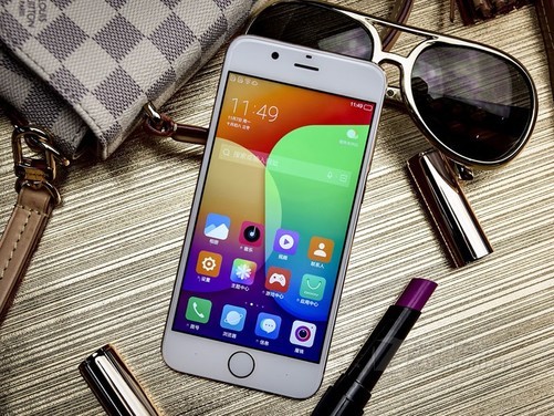 朵唯L94GB+64GB双卡双待香槟金手感舒适京东朵唯手机旗舰店售价1599元