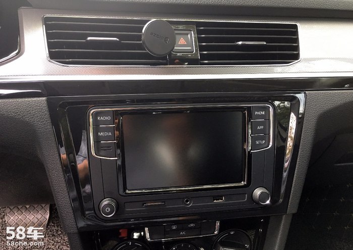 人生第一辆车万元车,福特福睿斯2017款1.5l自动舒适型