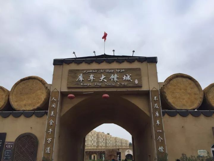 逃离阴雨缠绵的上海,说走就走的3日*疆新**胡杨游你想试试吗?|附攻略