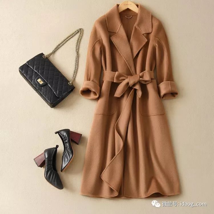 小个子羊绒大衣轻奢感,轻奢感气质呢子大衣