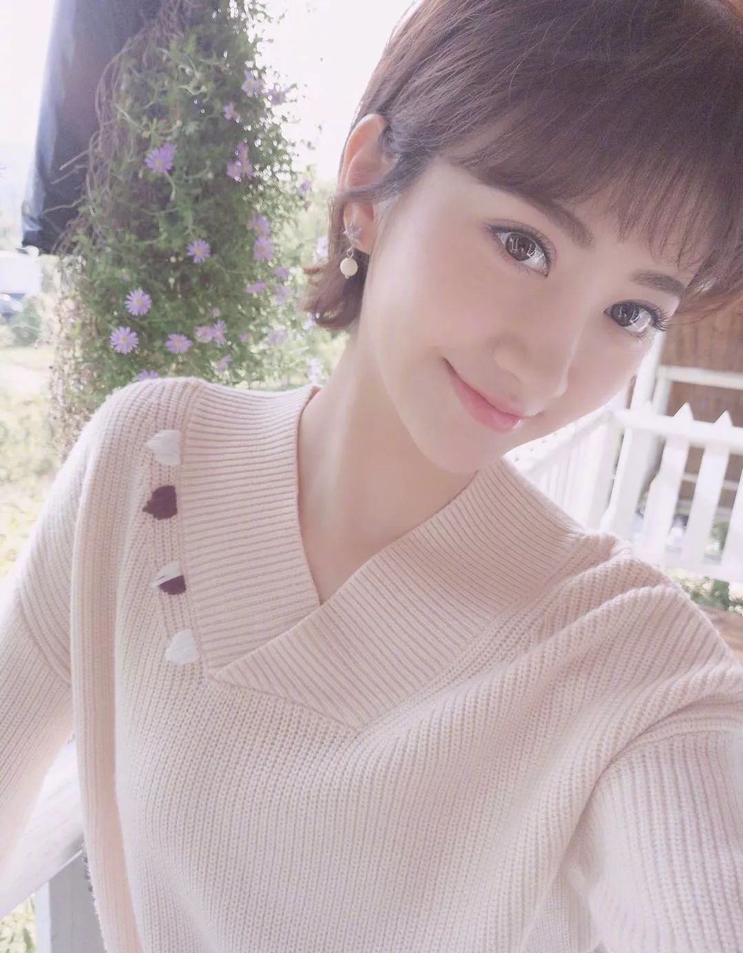 秋冬大换季 花儿挑新装 看时尚精对平庸说NO!