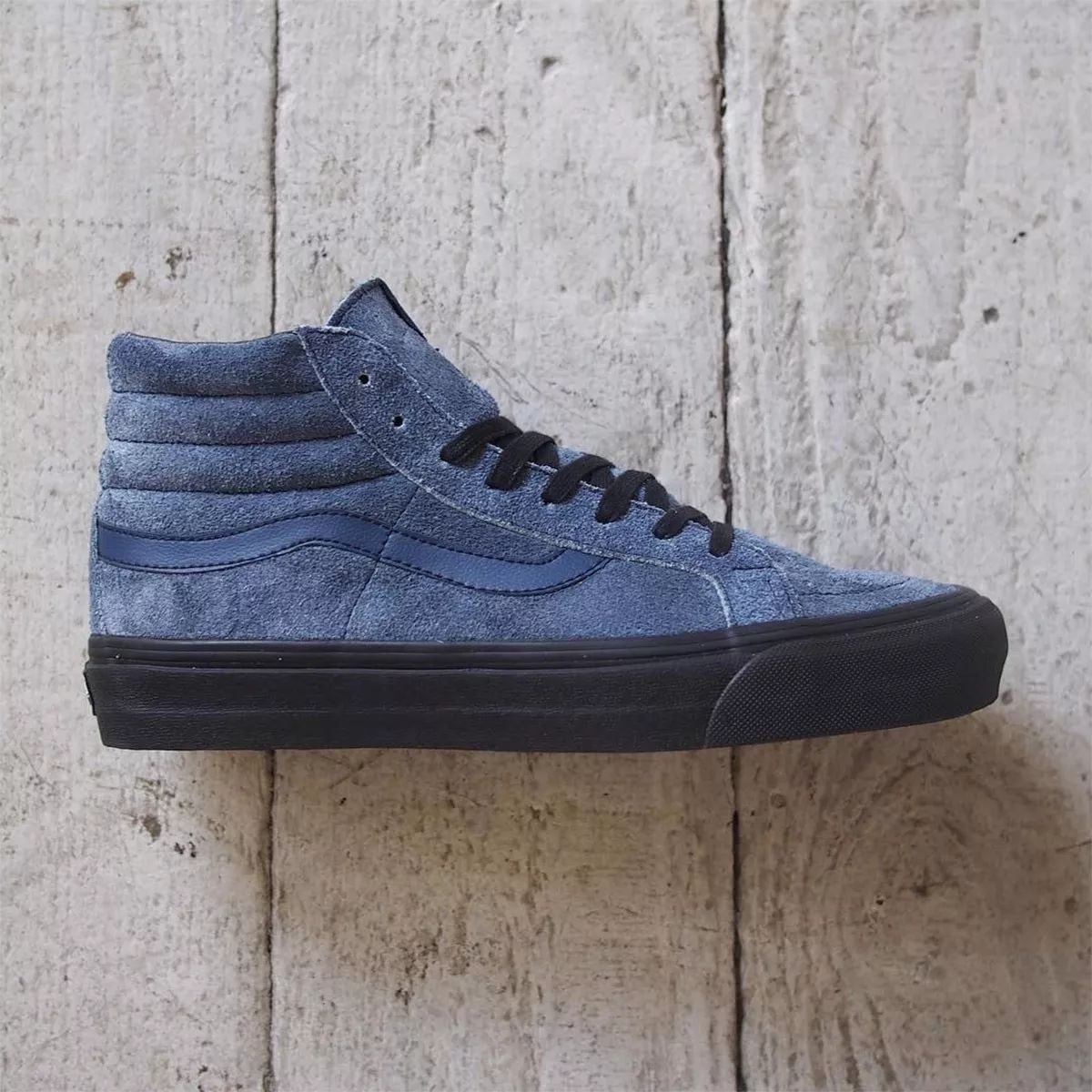 “我”很努力地成为一双球鞋，只是想不到成为了冷门款——《每周冷门球鞋大赏》