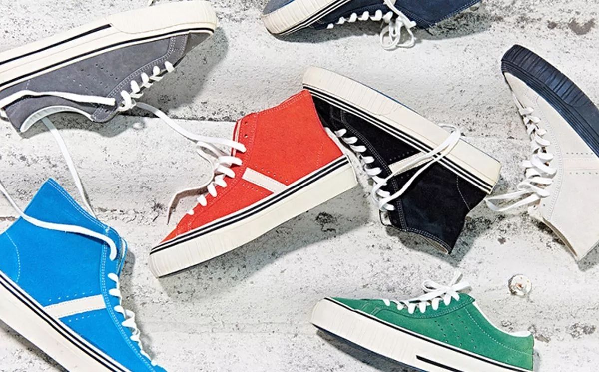 “我”很努力地成为一双球鞋，只是想不到成为了冷门款——《每周冷门球鞋大赏》