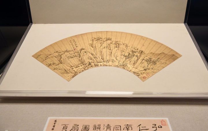 都告诉你们别把故宫挤爆了你们还是挤爆了