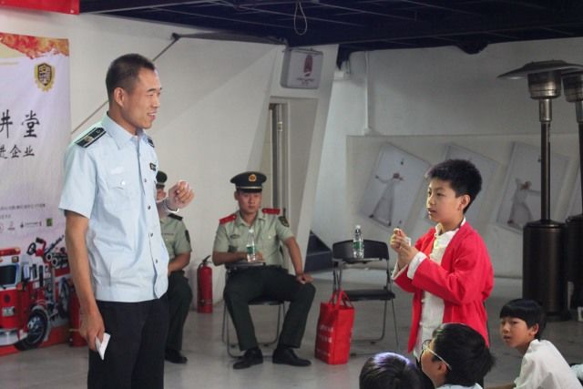 奋力攻坚前行勇于创先争优,在工作岗位上恪尽职守担当作为