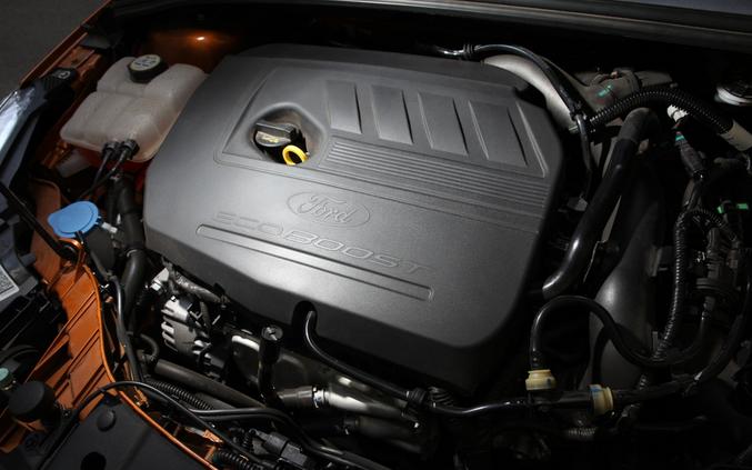 科鲁兹和福克斯,福克斯和昂克赛拉的空间哪个大