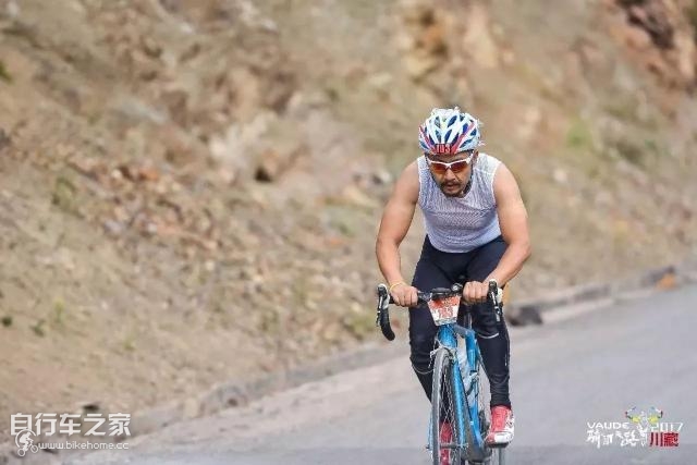 英雄莫问出处下一句,英雄莫问出处莫欺少年穷