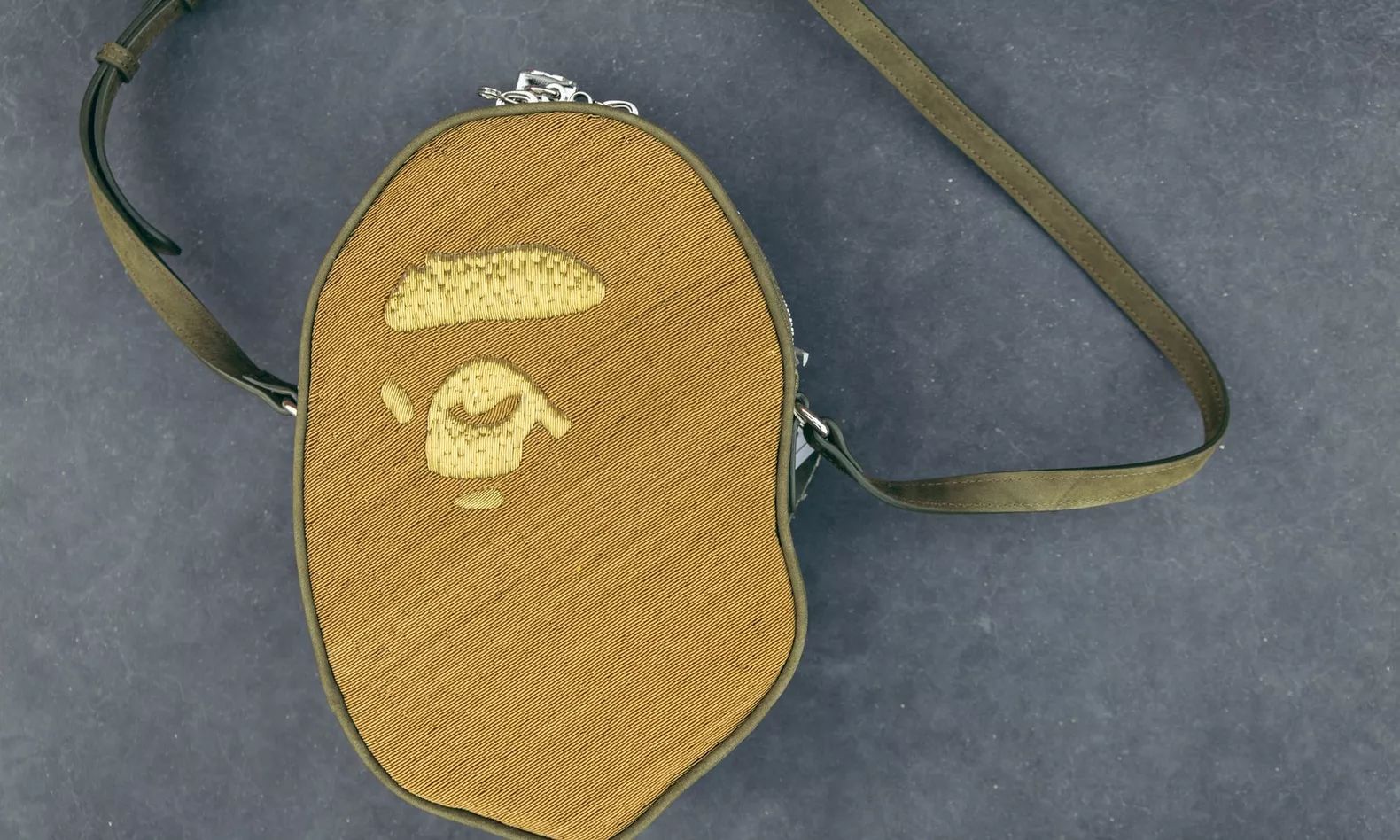 娼墝bape姝ｇ増,bape鎷冲嚮鎵嬪