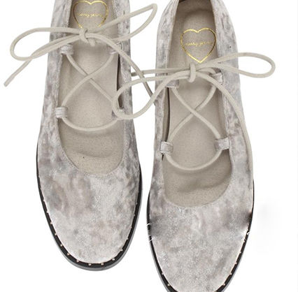 今年秋冬流行的鞋子,今年秋冬鞋