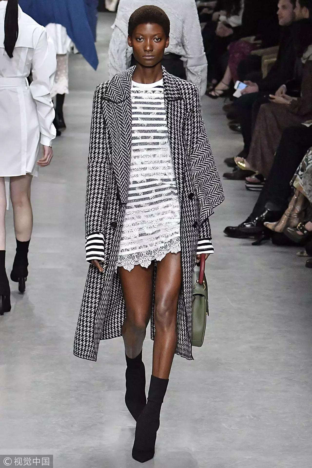 这几款大衣值得借鉴,推荐这3款大衣