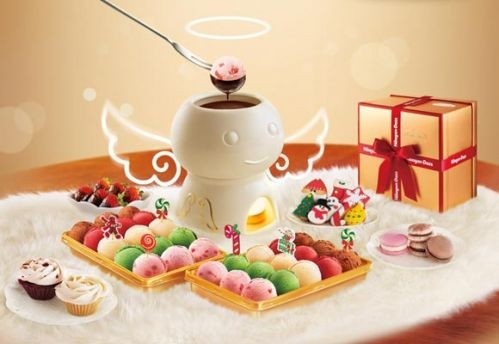 有五个不同口味的冰淇淋该怎么吃,冰淇淋又好吃又简单的方法