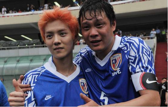 张杰跳高,张杰周杰伦打篮球