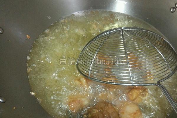 油炸排骨的做法外酥里嫩,油炸排骨的家常菜做法