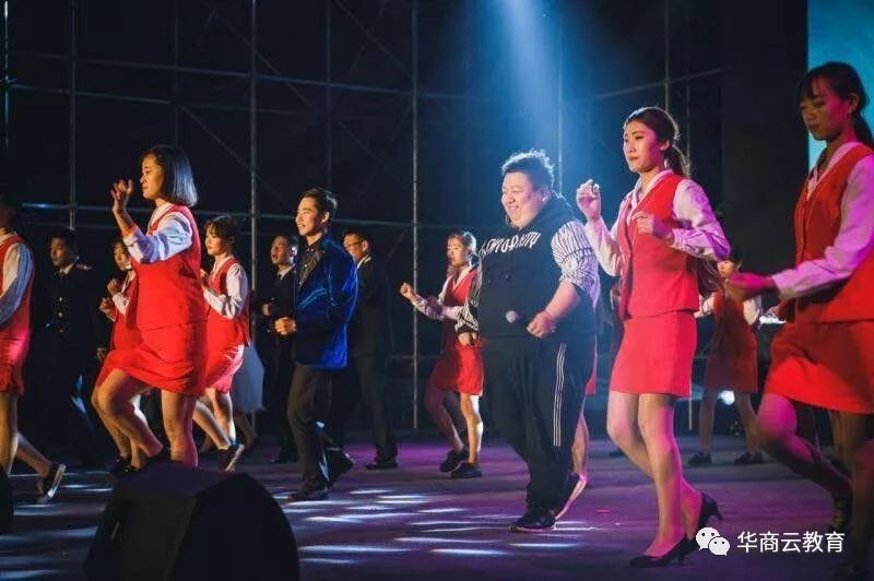 西安轨道交通学校2017迎新晚会,2017西安轨道交通学校迎新晚会