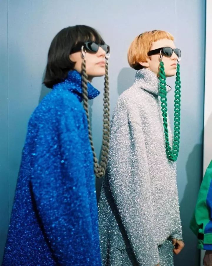 这个大品牌“棉被包”的设计师，你给我出来！竟然还敢卖天价？