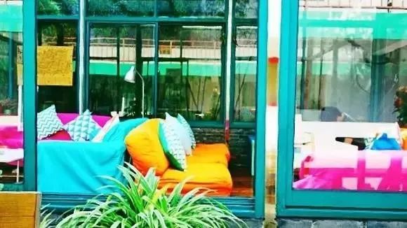 人均100元住6居别墅,人均100住上海网红酒店