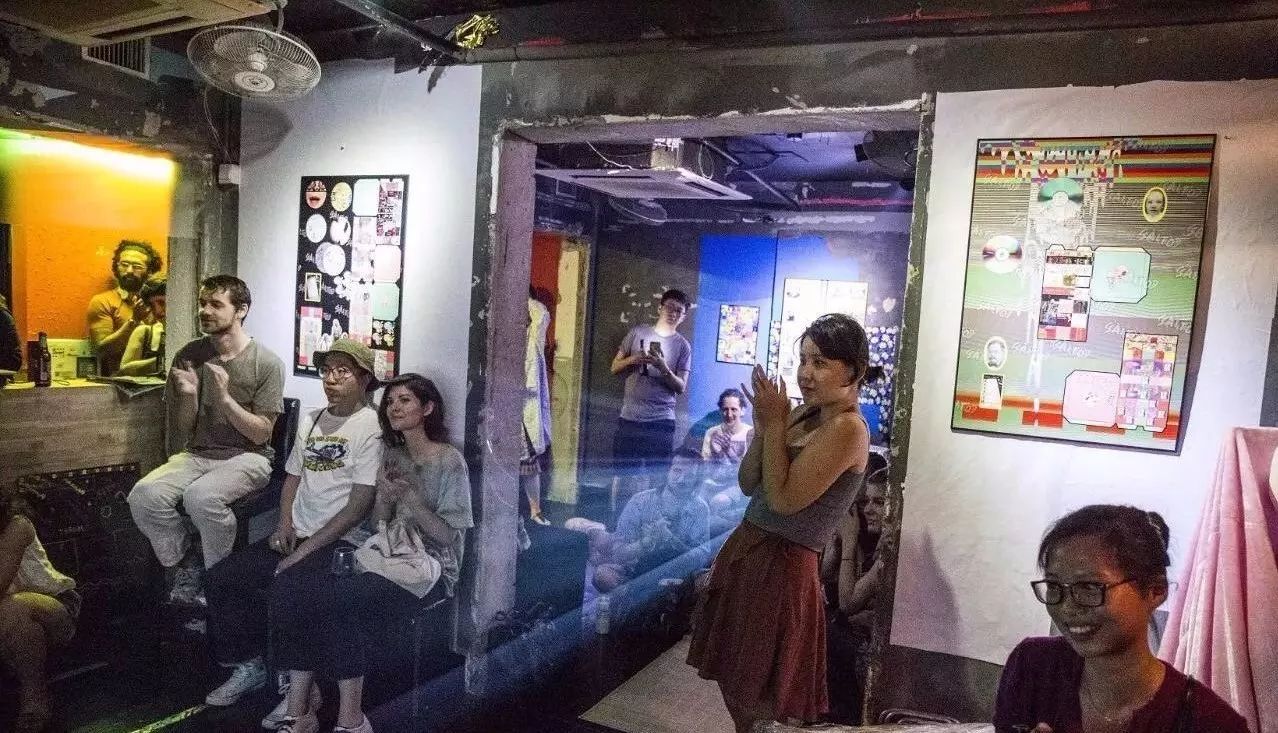 亚洲酷青年们晚上都在哪集合?我们把那些据点“一窝端”了!