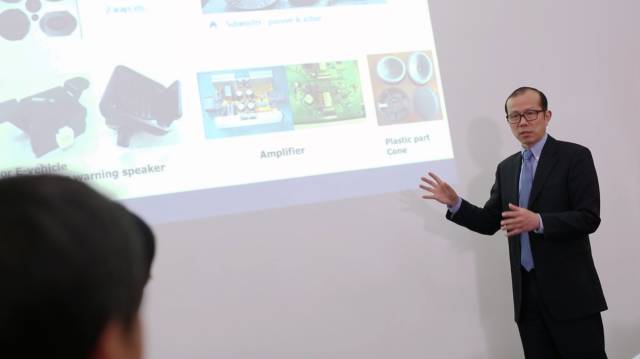 从默默无闻到行业巨头,从小作坊到上市公司的传奇