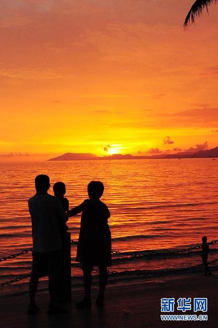 九月九重阳节关爱老人视频,九月九重阳节关爱老人图片