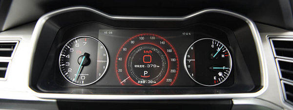 8at大迈x7的车爬坡怎么样,大迈x72.0t至尊试驾效果