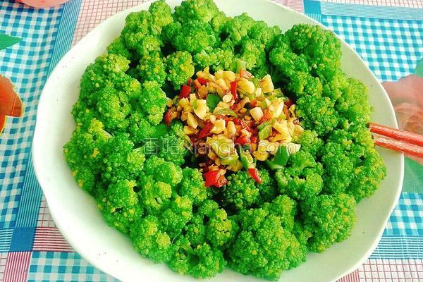 凉拌西兰花焯水几分钟,凉拌西兰花苔