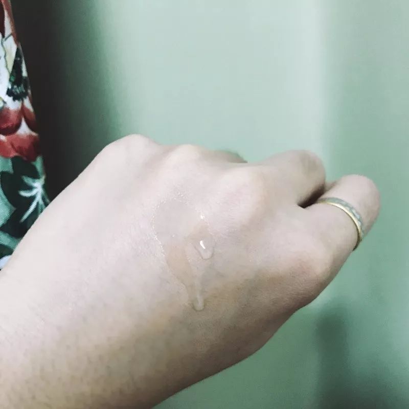 美妆福利包邮,有哪些适合干皮的化妆水