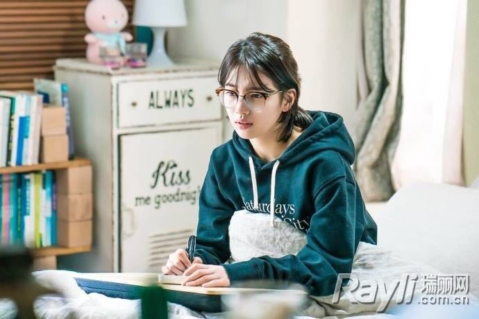 深扒秀智10件百搭单品，200块就能买到相似款