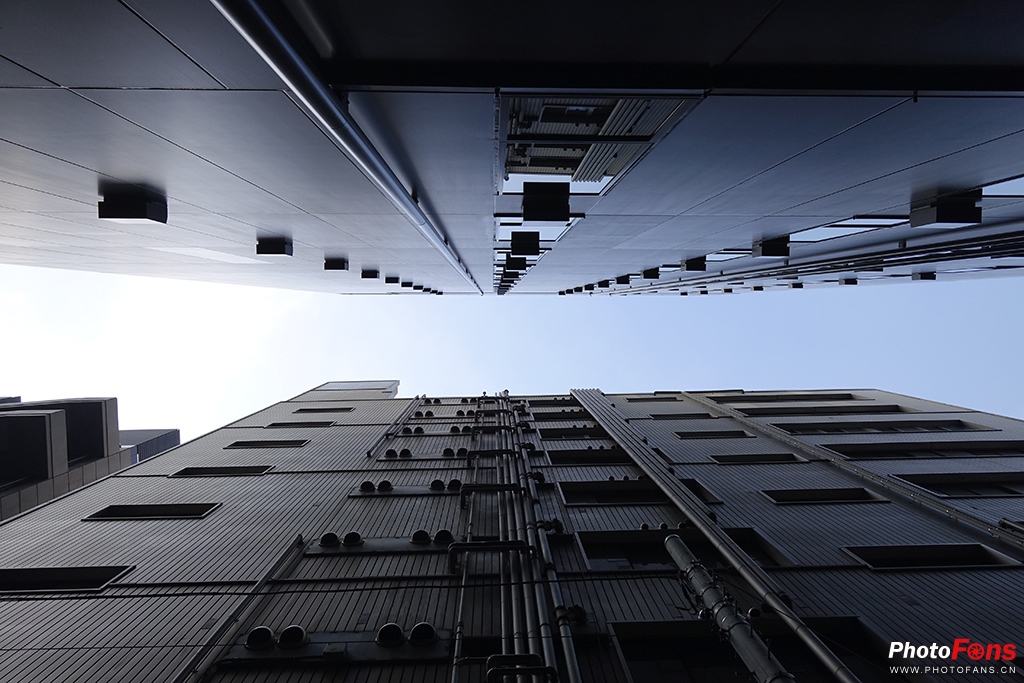 索尼rx100m2黑卡相机评测,索尼黑卡rx0深度评测