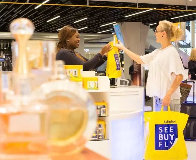 秋日福利｜史基浦机场黄金周，购物乐翻天！