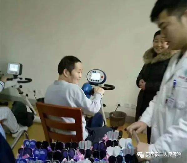 偏瘫痊愈励志的故事,偏瘫患者康复11招