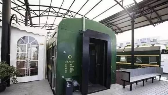 人均100元住6居别墅,人均100住上海网红酒店