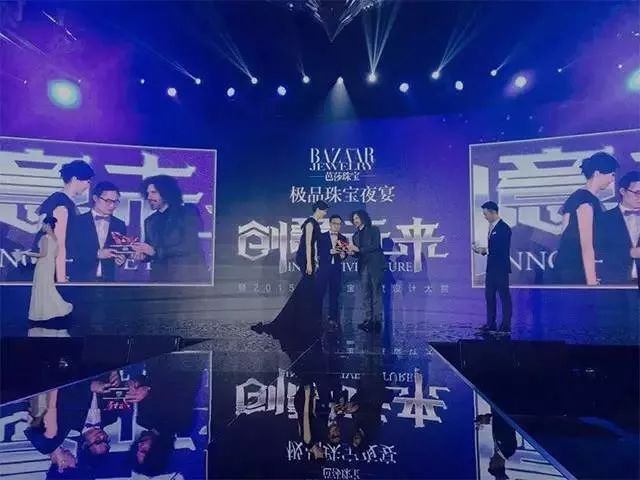 爱自己爱身边的每一个人,将爱传递给珍惜的人