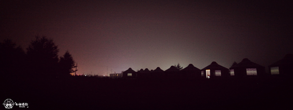 活动回顾|欧帝亿主题狗狗巴士察哈尔草原深处探秘万年火山