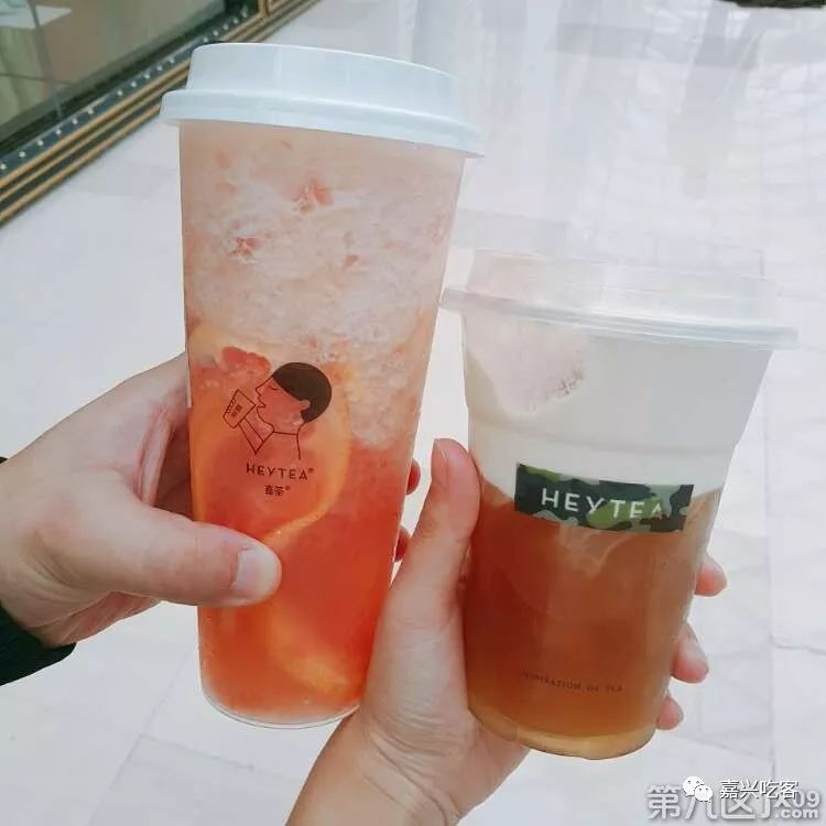 粗去浪｜这家奶茶店竟然和奢侈品一个地位！喝过它的我也算是有钱人了！